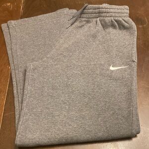 Nike Gray Sweatpants Relaxed Fit Cotton Blend